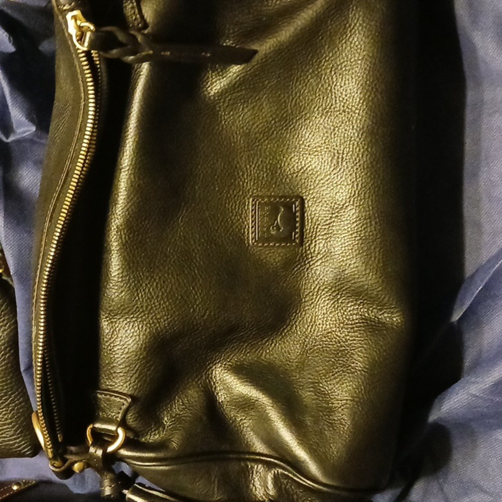 Dooney & Bourke  Leather Hobo